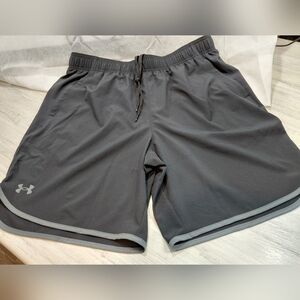 NEW Under Armour Men's Loose Fit Performance Black Athletic Running Shorts SZ XL
